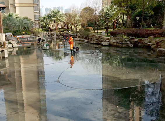 洋县景观池淤泥清理